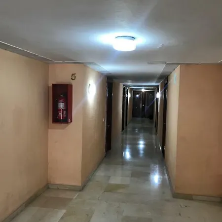 Garajonay Apartamento Torremolinos
